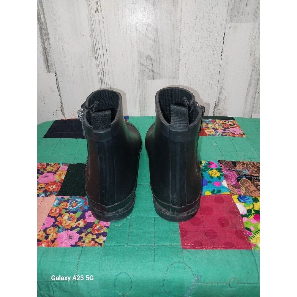 Madewell Women’s Waterproof Zip Up Lug Sole Rain Boot Black